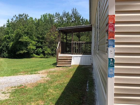 3rd image of 8493 Pineapple Hwy