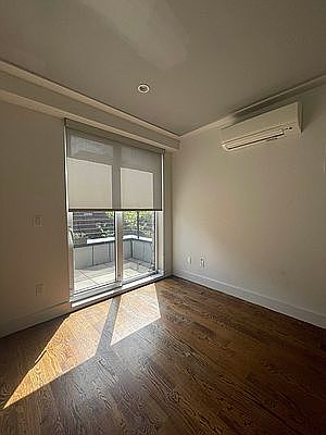 3rd image of 62 E 21st St #5R