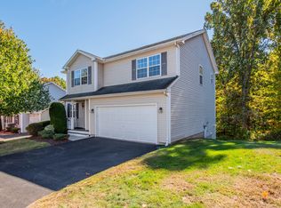 35 Windy Hill Ln #35, Rocky Hill, CT 06067