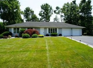 5 Lori Ln, Lincoln Park, NJ 07035