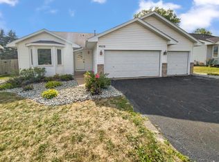 4626 Heather Ridge Rd N, Oakdale, MN 55128