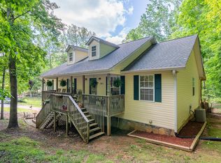 1176 Riverview Dr, Ellijay, GA 30540