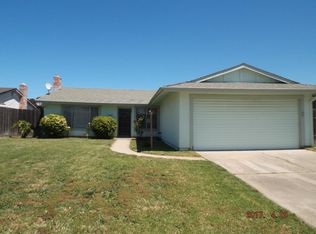 18687 Eisenhower St, Salinas, CA 93906