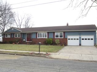 11 Ticonderoga Dr, Bordentown, NJ 08505