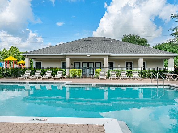 3rd image of 5425 Wilmington Blvd #2596080