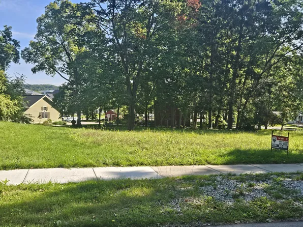 7145 Bronson St SE, Ada, MI 49301