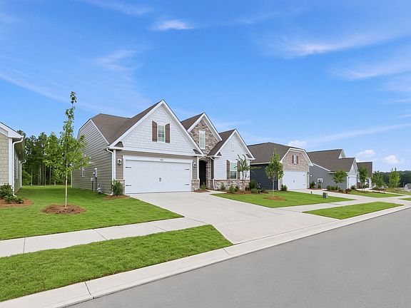 03 404 Waxhaw Village Road Exterior 8397