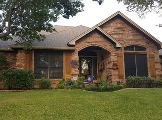 7308 Post Oak Dr, North Richland Hills, TX 76182