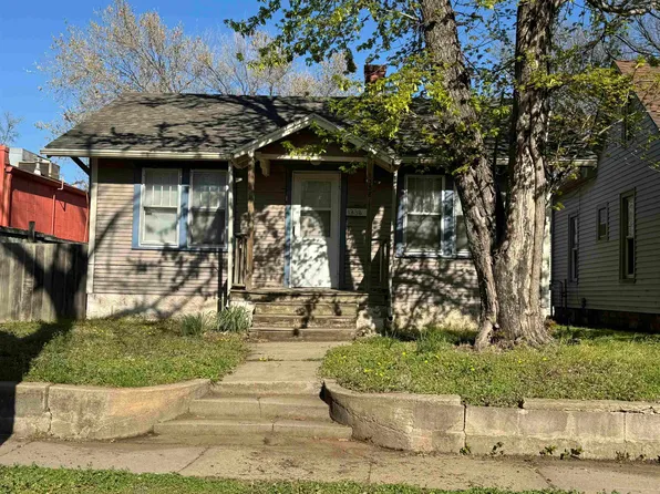 1338 N Lewellen St, Wichita, KS 67203