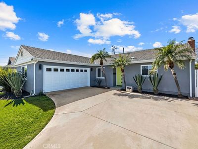 17401 Jefferson Ln, Huntington Beach, CA, 92647