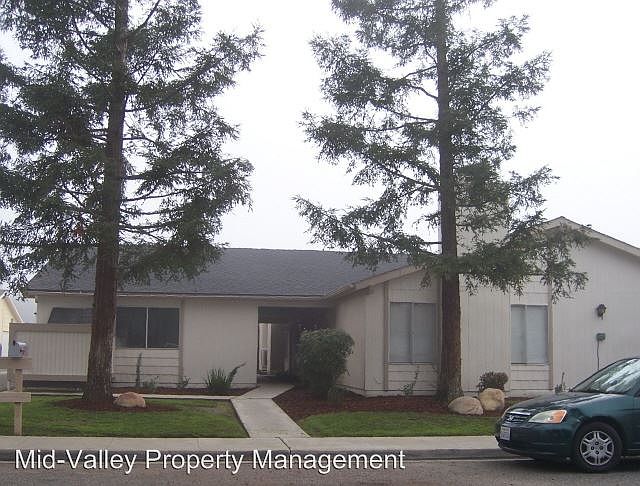 1st image of 122 N Peppertree Ln