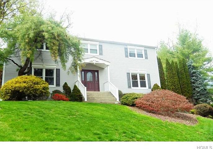 1st image of 16 Hamden Heights Ct