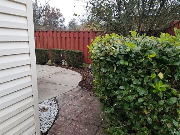 2nd image of 786 Northland Blvd