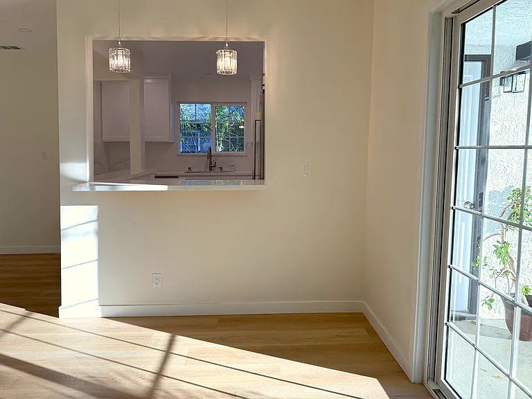 8304 Outland View Dr — Photo 14