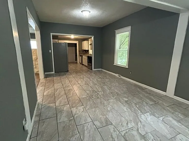 1706 S Arlington Ave — Photo 6
