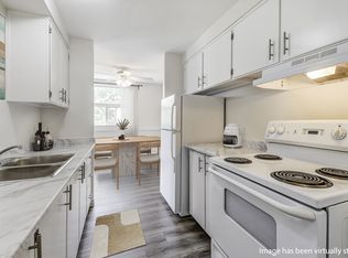 Perry Manor Apartments, Woodstock, ON N4S 3C4