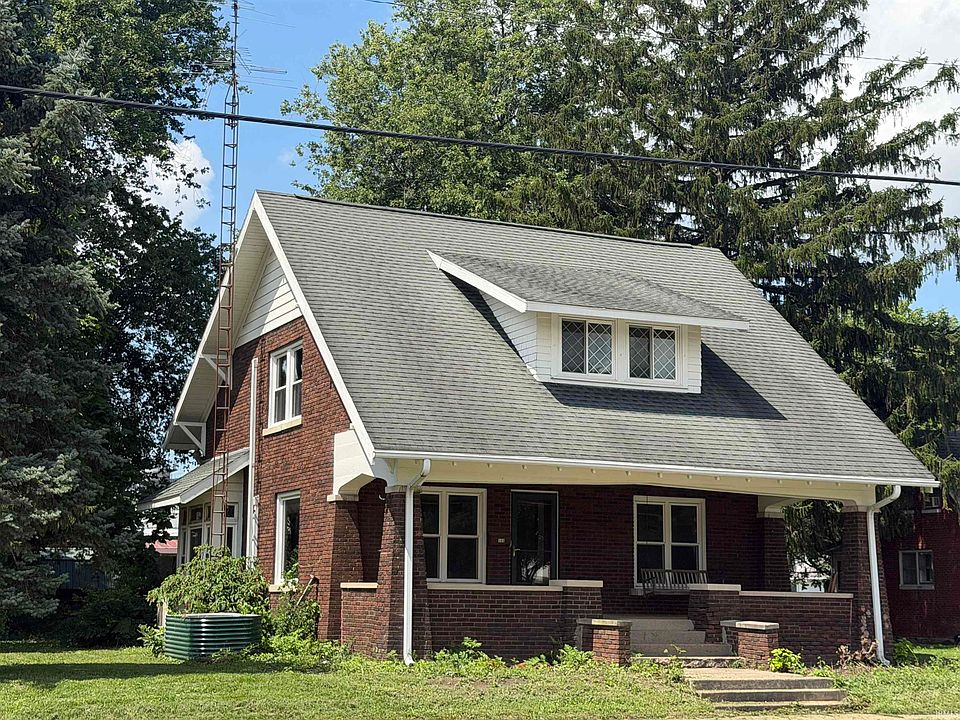 1st image of 566 S Main St