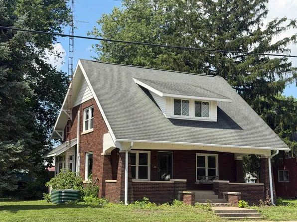 566 S Main St, Monticello, IN 47960