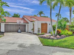 7425 Silver Woods Ct, Boca Raton, FL 33433