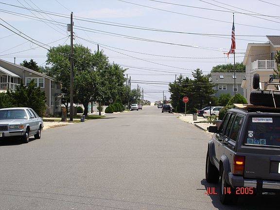 4th image of 228 N 11th St