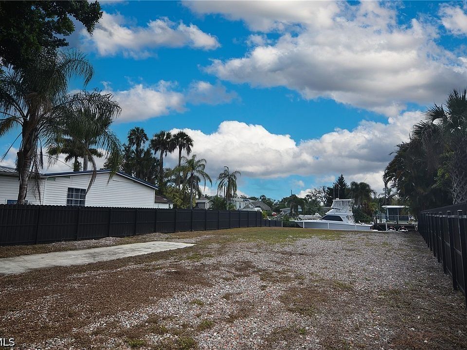 1st image of 2228 Marina Park Dr