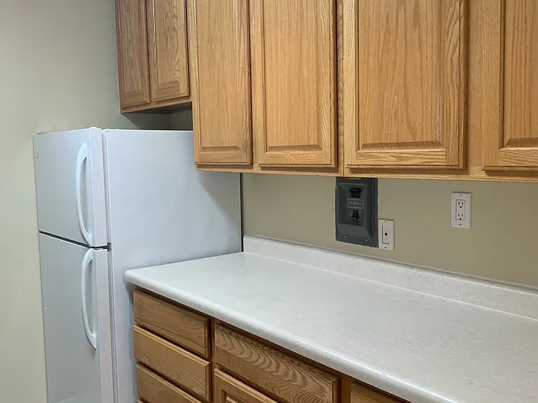 Irving Heights Apartments — Photo 71