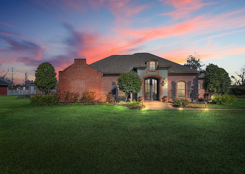 1st image of 141 Chavis Sq
