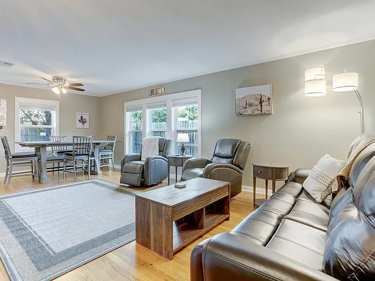 1102 Canyon Edge Dr — Photo 18