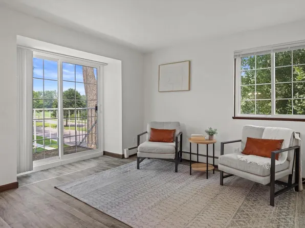 2124 Allen Boulevard #4, Middleton, WI 53562