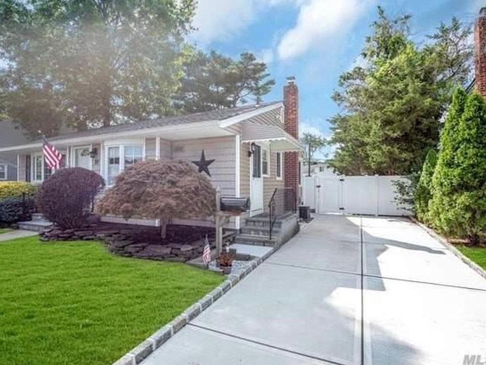 1st image of 20 Elwood Ave