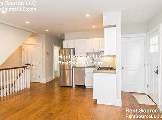 118 Columbia St #1, Cambridge, MA 02139