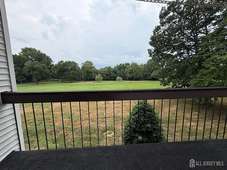 278 Crosse Dr #2G — Photo 17