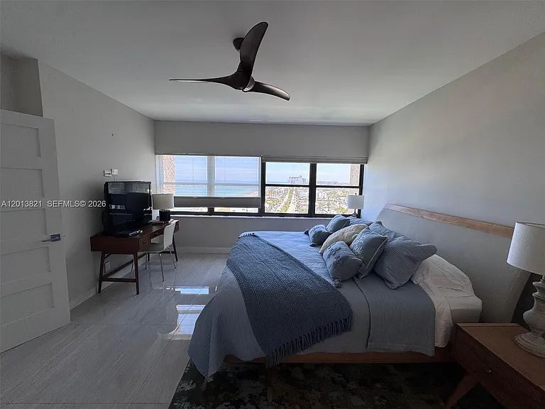 4900 N Ocean Blvd #1601 — Photo 19