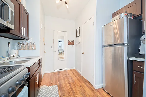 Rented by Living New York | media 5