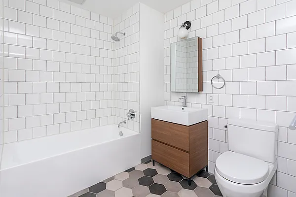 Rented by Living New York | media 35