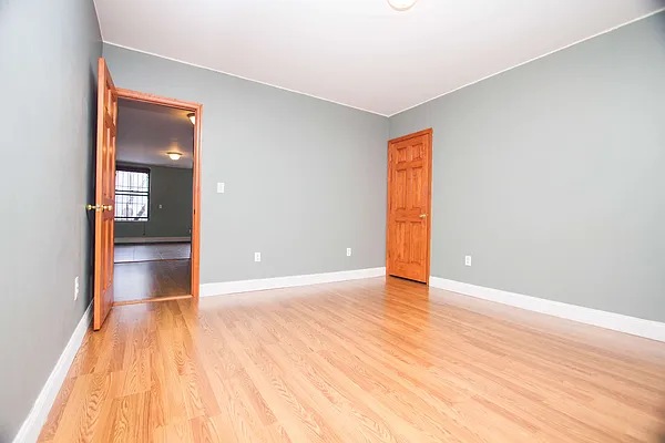 Rented by Nooklyn NYC LLC | media 16