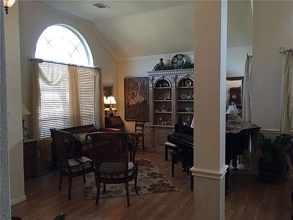 3rd image of 7714 Coastway Dr