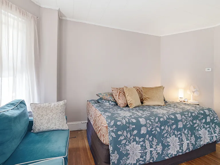 113 Nightingale Ave #1 — Photo 12