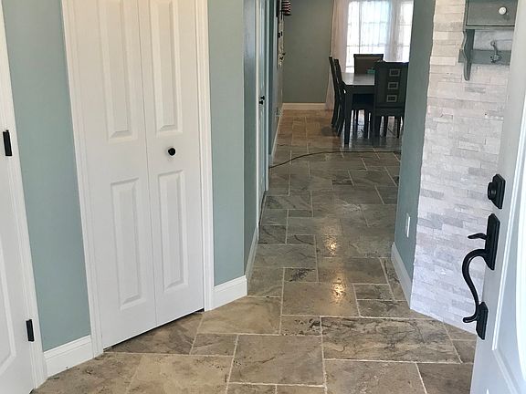 5th image of 29 Belleaire Dr