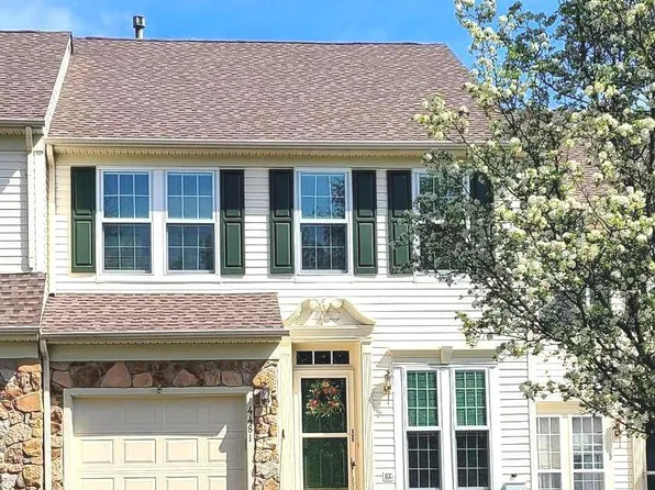 4481 Honeysuckle Ln, Doylestown, PA 18902