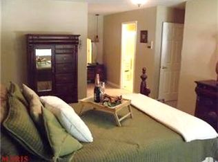 26 Ivy Ct, Saint Charles, MO 63303