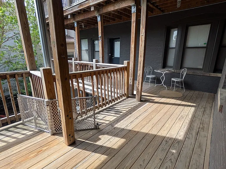 2852 N Seminary Ave #2 — Photo 15