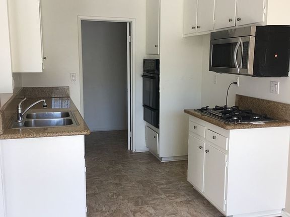2nd image of 1412 S Knott Ave APT K1