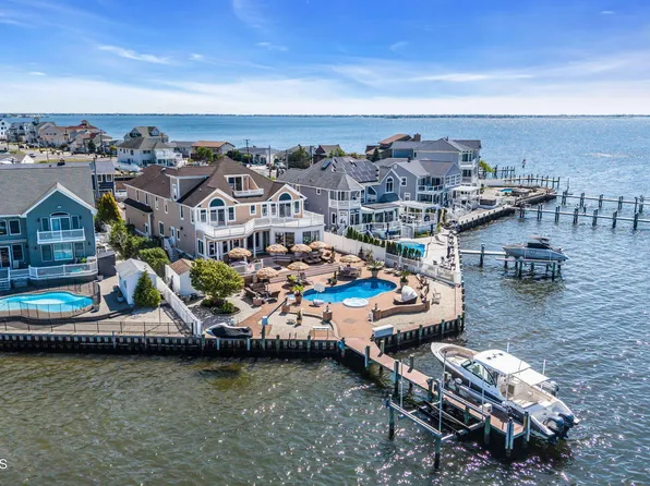 531 Bayview Drive, Toms River, NJ 08753