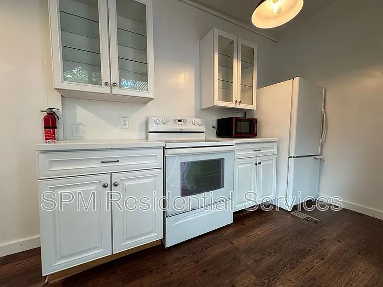 414 N 5th Ave #B — Photo 4
