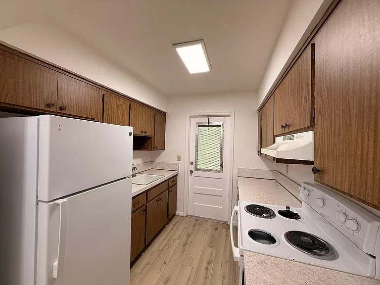 2525 Pierce St #7 — Photo 7