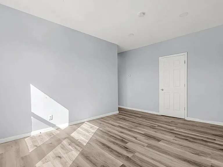 1220 Pembroke St — Photo 7
