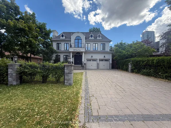 3568 Joan Dr, Mississauga, ON L5B 1T8