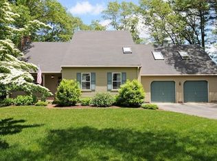 4 Stoney Run Ln, Marion, MA 02738