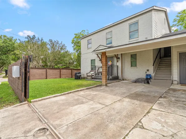 4630 Woodside St, Houston, TX 77023